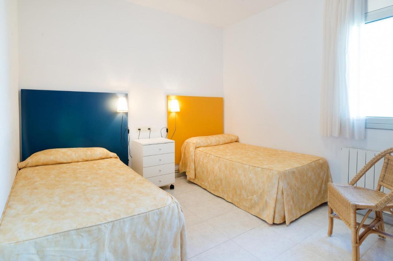 Hotel Ancora Паламос Екстериор снимка